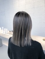 イロ(iro.)&nbsp;バレイヤージュ