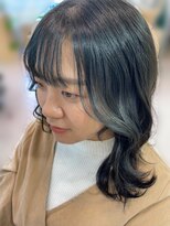 ヘアアンドメイク ズーカ(HAIR&MAKE ZU KA) ブルー系大人カラー