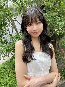 ガーランド (Garland) 大人かわいい小顔レイヤー顔まわりレイヤー小顔シースルーバング