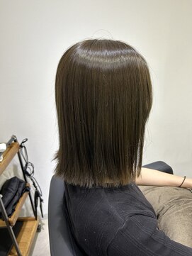 アン ビー(an B) オリーブベージュ