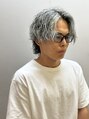 ルースト 京都駅前店(ROOST)&nbsp;センターパートに白金メッシュ！この組み合わせ最強！！