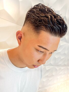 銀座マツナガ 浅草店 スキンフェード/メンズパーマ/バーバースタイル/アイロンパーマ