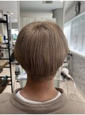 ミルクティーベージュ
