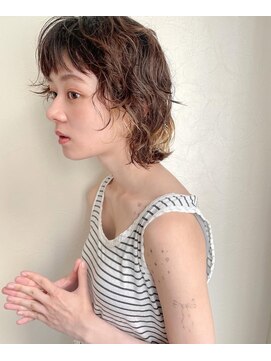 プフ 伏見(puf) [大人気伏見] ニュアンスくるくるパーマ