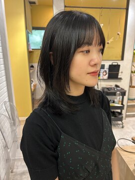 ハブ(hub) 【天神今泉】ミディアムレイヤー