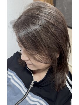 エメヘアデザイン ルイス(Aimer Hair Design Lewis) 白髪ぼかし/脱白髪染め/弘前市