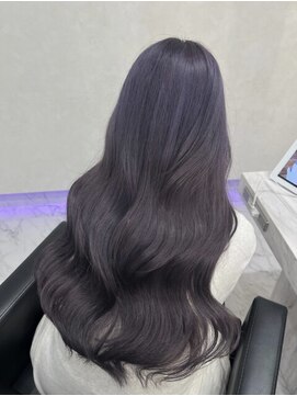 リトバイトゥルークリエイション 大宮(Re:to by True Creation) 【大人かわいい】うる艶ロング×ディープネイビーグレージュ