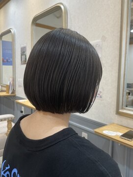 サンクチュアリー 千里山(Sanctuary) ツヤ感アップボブ