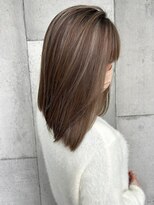 ルモア(RUMOR)&nbsp;コントラストハイライト　デザインカラー　ベージュカラー　艶感