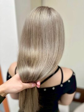 エターナルバイマティーナ(Eternal by MATINA) 【パールベージュ/艶カラー】池袋美容室