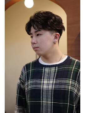 エディ(Edy) メンズコンマバングシャドウパーマ刈り上げ眉毛カット韓国ヘア