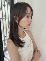 ローネス 銀座(LONESS)&nbsp;セミロングレイヤー/流しバング/ミントベージュ/透明感カラー