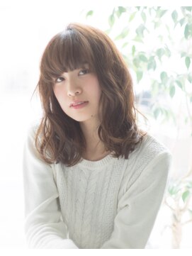 アルターシェリー(aL-ter che'rie) 小顔カットナチュラルニュアンスウェーブ