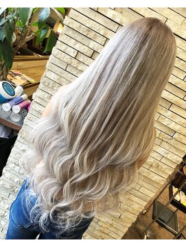 ラピス 渋谷本店(Lapis) 【lapis渋谷】外国人風ホワイトカラー