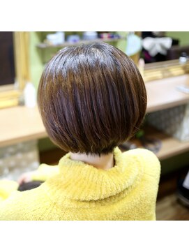 ナウアンドゼン(Now&Then) おさまりのよいボブ♪