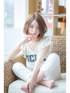 ヘアーズ ロッソ テラス(hair's ROSSO TERRACE) [鶴見]センターパートくせ毛風マッシュ大人ボブ☆[30代40代50代]