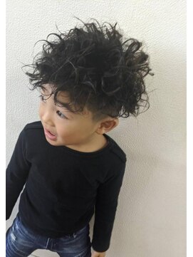 ワンワンオー バーバーショップ 長浜店(@110 BARBER SHOP) キッズカット