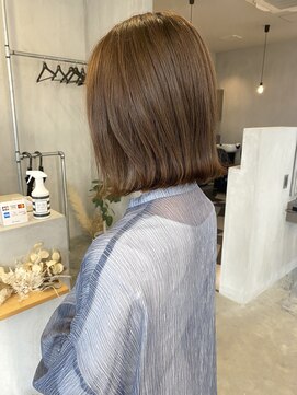 シェル 津山の手店(shel) 20代30代大人可愛い艶感切りっぱなしショート外ハネボブ