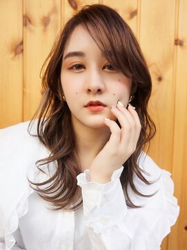 ブゾン(buZon) 【buZon ブゾン】外ハネくびれウェーブスタイル