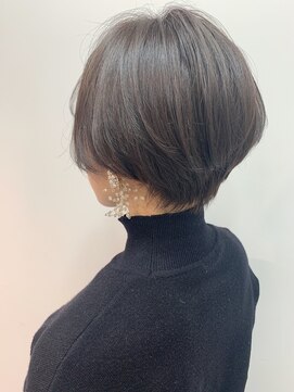 ジエクト アイロ(The Ect ilo) ブルーベージュ 白髪ぼかしハイライト ブルーシルバー 髪質改善