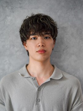 ベンジー 名駅店(benji) ハイライトニュアンスパーマ