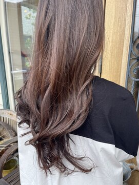 チョコレート(chocolate) 艶感ベージュ