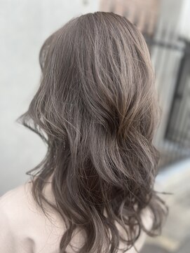ファンヘアメイク(Fun hair make) グレージュ