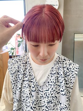 テトヘアー(teto hair) マッシュショート、丸みショート、ピンクカラー、ブリーチ