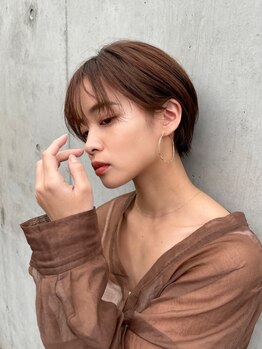 シフターズ(SIFTERS)の写真/再現性バツグンな美シルエットのショートデザイン☆360度どこから見ても完璧なカットがSIFTERSで叶う。