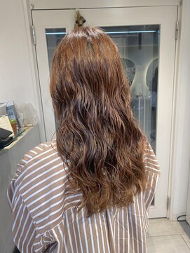 テトラ バイ ネオリーブ 横浜西口店(tetra by neolive) ＊ゆるふわデジタルパーマ＊[横浜/横浜駅]