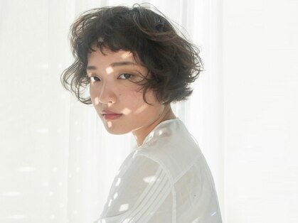 エン(YENN)の写真