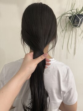 フレアクレム(FLEAR cre:me) 赤み消しオリーブグレージュ