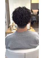 アヴァンス 広島本通店(AVANCE.)&nbsp;MEN’S HAIR/サーフカール/刈り上げセンターパート/広島