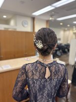 ディーボーイ 下通本店(D-BOY)&nbsp;シニヨンヘア/結婚式アレンジ/お呼ばれヘア