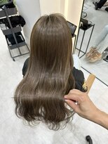 ジーナ 吉塚(Zina)&nbsp;艶巻き ミルクティーグレージュ【福田れん】博多 吉塚 美容室