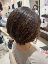 コンフェティ つばき山下通店(Confetti) ショートボブ