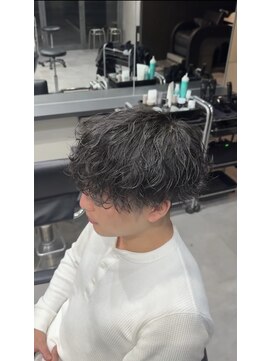 ハイプ 名駅(HYPE) 名駅/名古屋/メンズ/メンズパーマ/men'sパーマ/フェザーパーマ