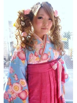 ラチャウ(La.Ciau) 2013☆卒業式