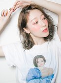 夏こそ明るめのアッシュベージュ☆