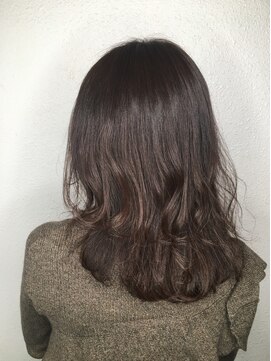 トリコ 梅田茶屋町店(trico) 愛され女子の王道アッシュブラウン 【トリコ梅田茶屋町店】