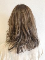 ネオリーブエム(Neolive em;)&nbsp;春におすすめキャメルベージュ☆