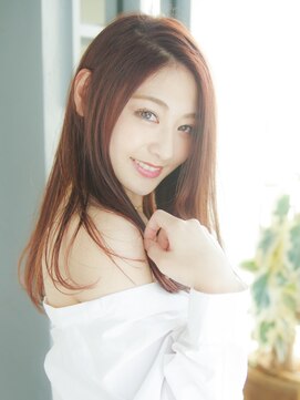 ウィズ 都賀店(Wiz) スリークな質感のミディアムストレート