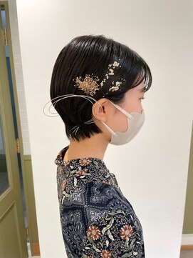 エミィ(emme) 【emme×石崎】ショートヘアアレンジ/金箔ヘアアレンジ
