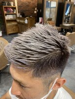 ベレッタ 枚方店(veretta.)&nbsp;メンズシルバーカラー 担当 林/ホワイトアッシュ/短髪/爽やか