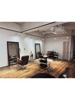 【２席のみ】お洒落男子がこぞって通う隠れ家サロン◆居心地の良い空間で、ゆったりとしたサロンtimeをー。