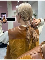 プフ 伏見(puf)&nbsp;[puf 伏見/丸の内/栄/名古屋]ゆるふわ三つ編みヘア★kasumi