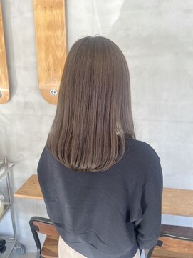 リリ(Riri) マットベージュ