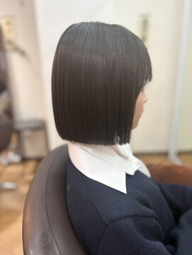 ライズ バイ レボ 柏店(RISE by REVO) コンパクトボブ/透明感アッシュ