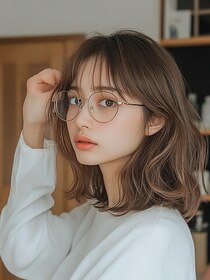 クレビア(CreBiA)&nbsp;韓国/髪質改善/レイヤーカット/ミディアム/小顔/透明感カラー