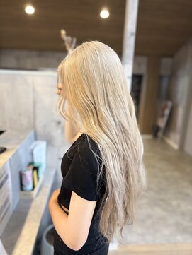 エルフグローリー(elf -glory-) 垢抜け◎ホワイトミルクティー/by いくむ